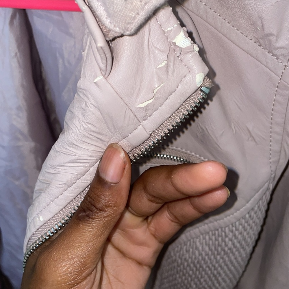 Leather Jacket - Picture 5 of 9